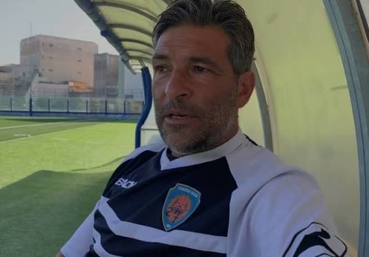 L'allenatore Gaspare Cacciola durante una partita del Siracusa Calcio
