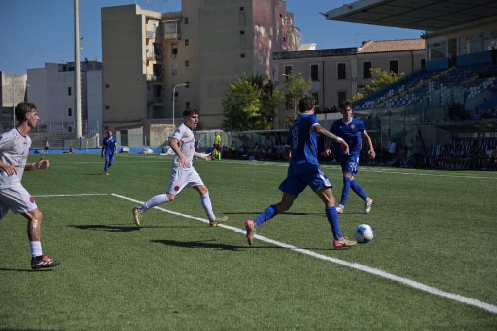 un'azione di Siracusa Atheletic PAlermo
